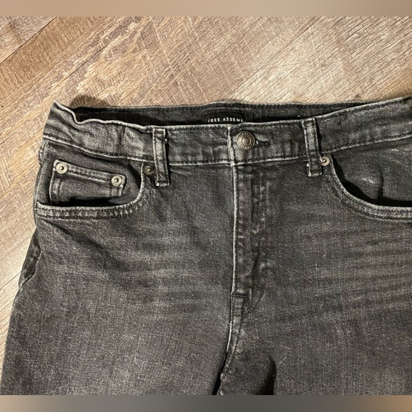 ⭐️ Free Assembly Jeans Girls 12 Black Wash - Picture 4 of 4